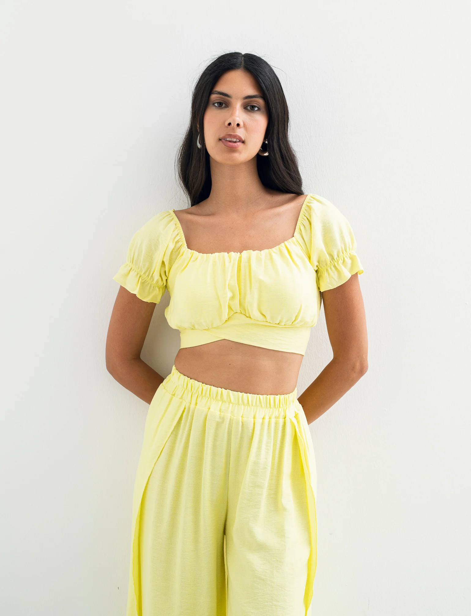 Top con manica elastica - Giallo - Image 2