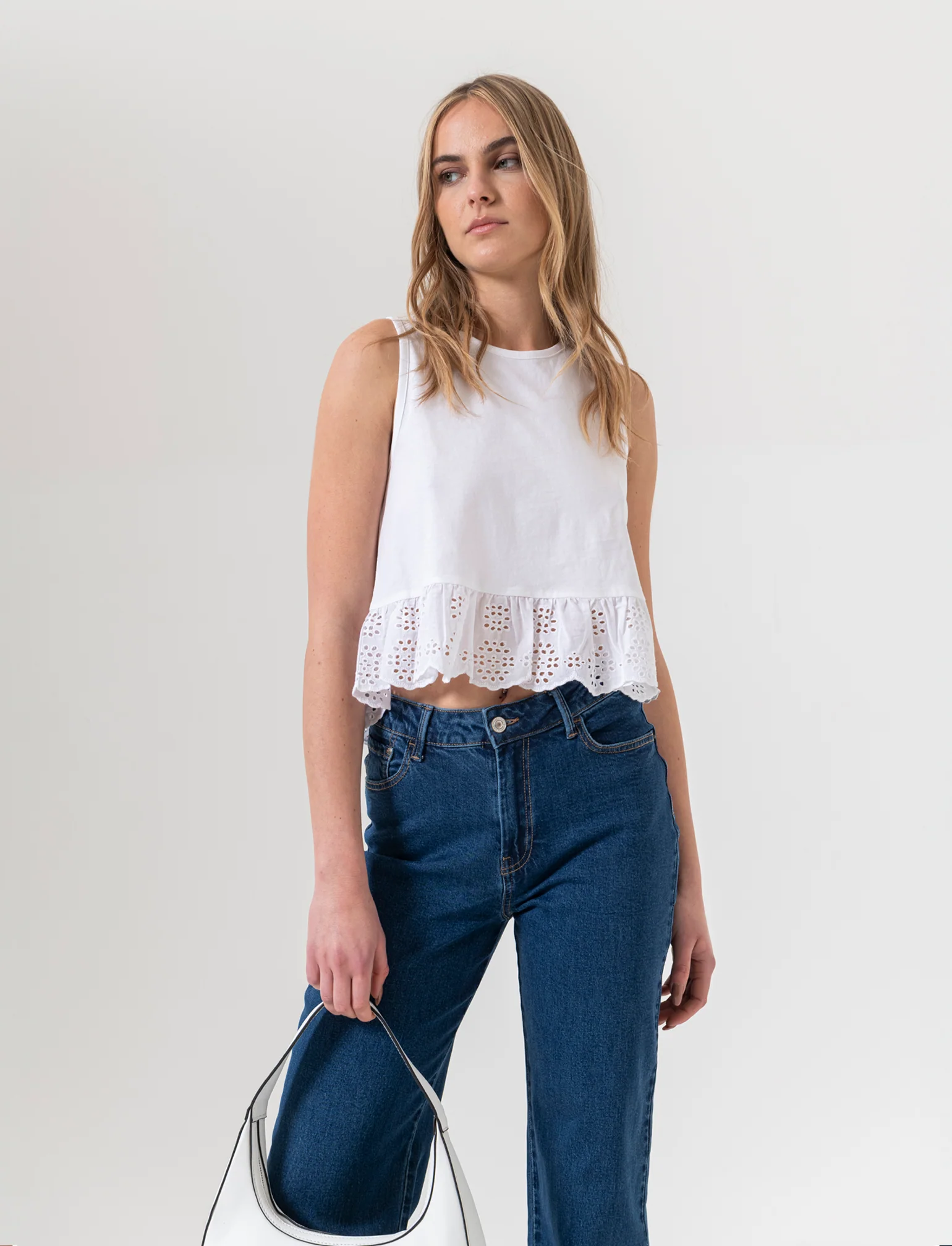 Top con volant da donna - Bianco - Image 3