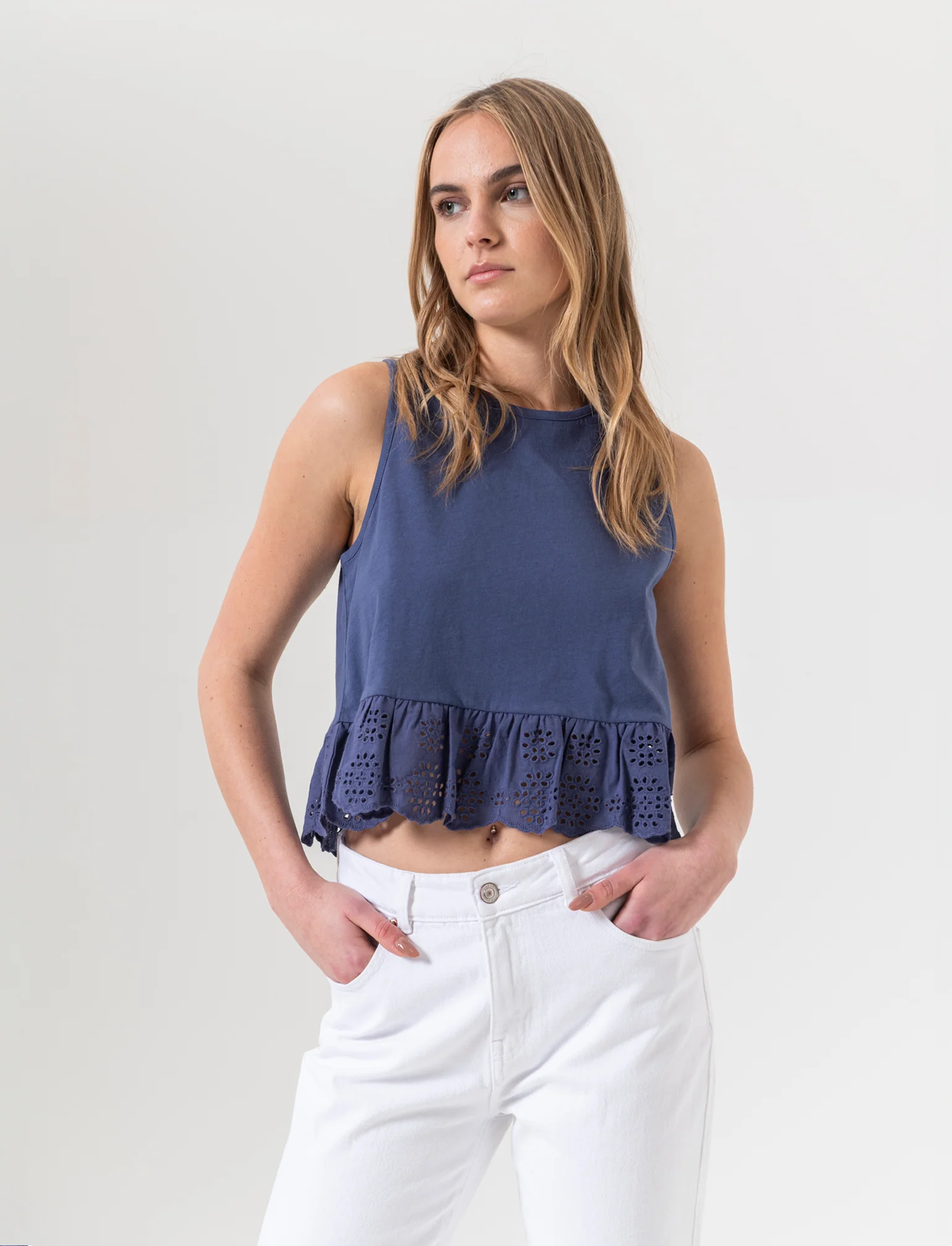 Top con volant da donna - Mirtillo - Image 3