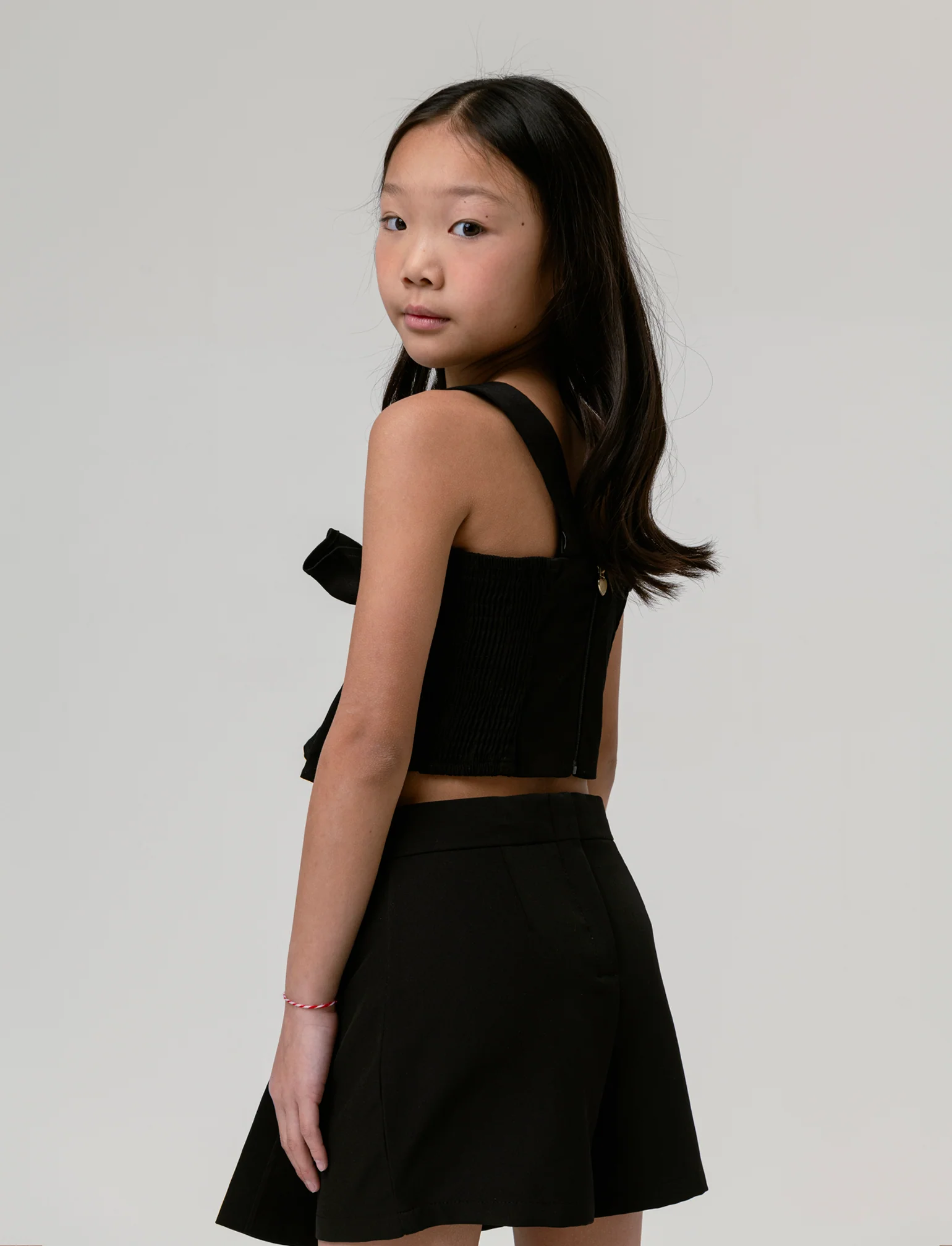 Top corto da bambina - Nero - Image 2