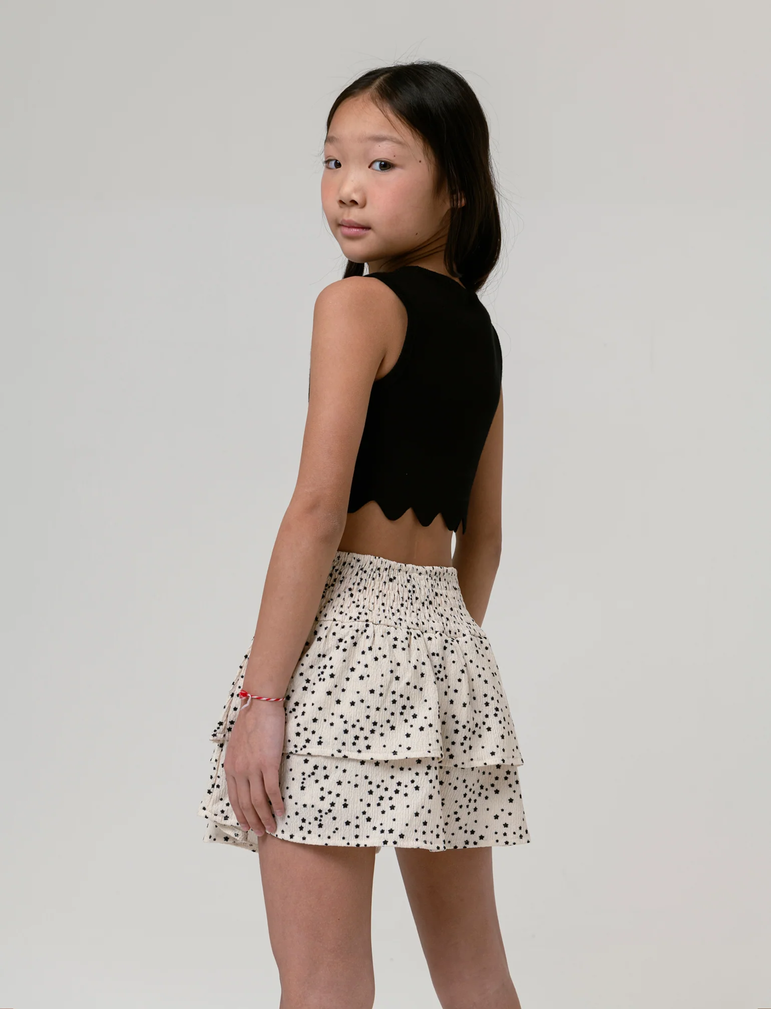 Top corto in costina da bambina - Nero - Image 2
