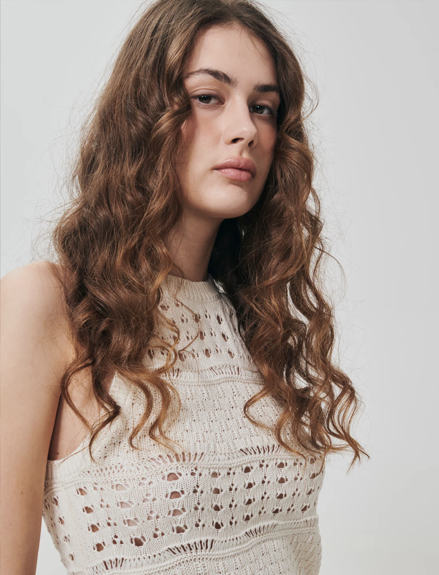 Top Crochet con Fondo a Onde Elegante - Avorio