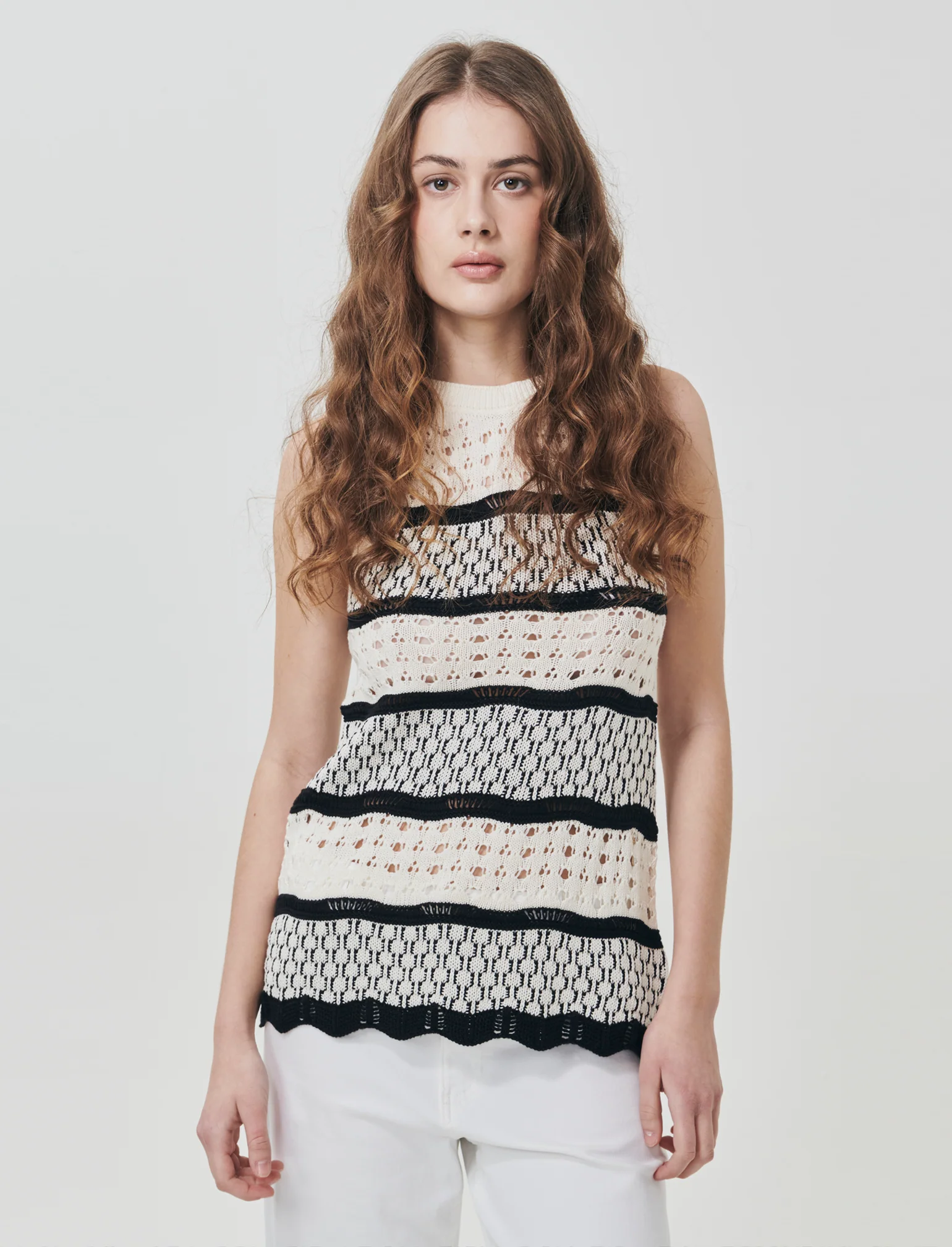 Top Crochet con Fondo a Onde Elegante - var 1 - Image 3