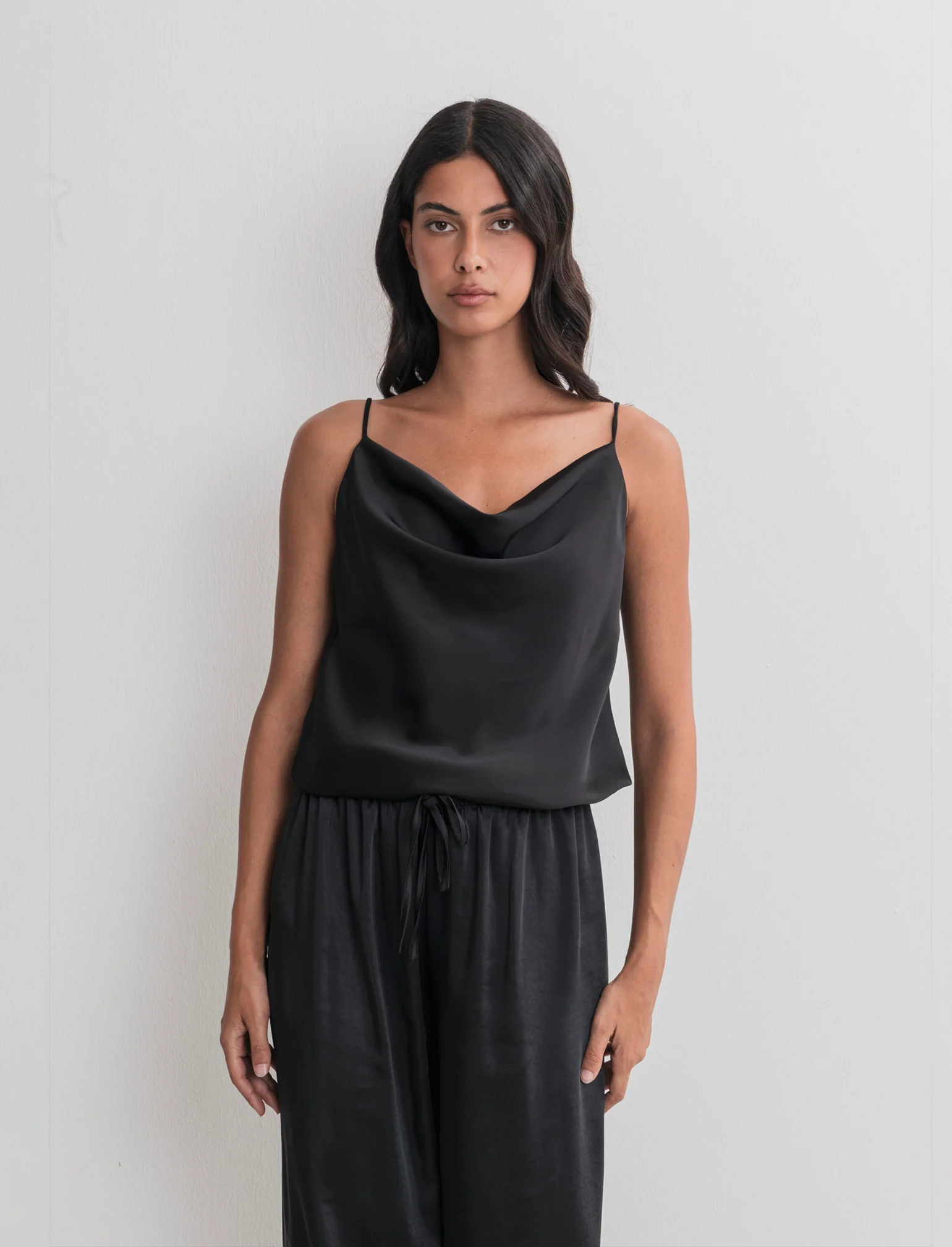 TOP IN SATIN - Nero