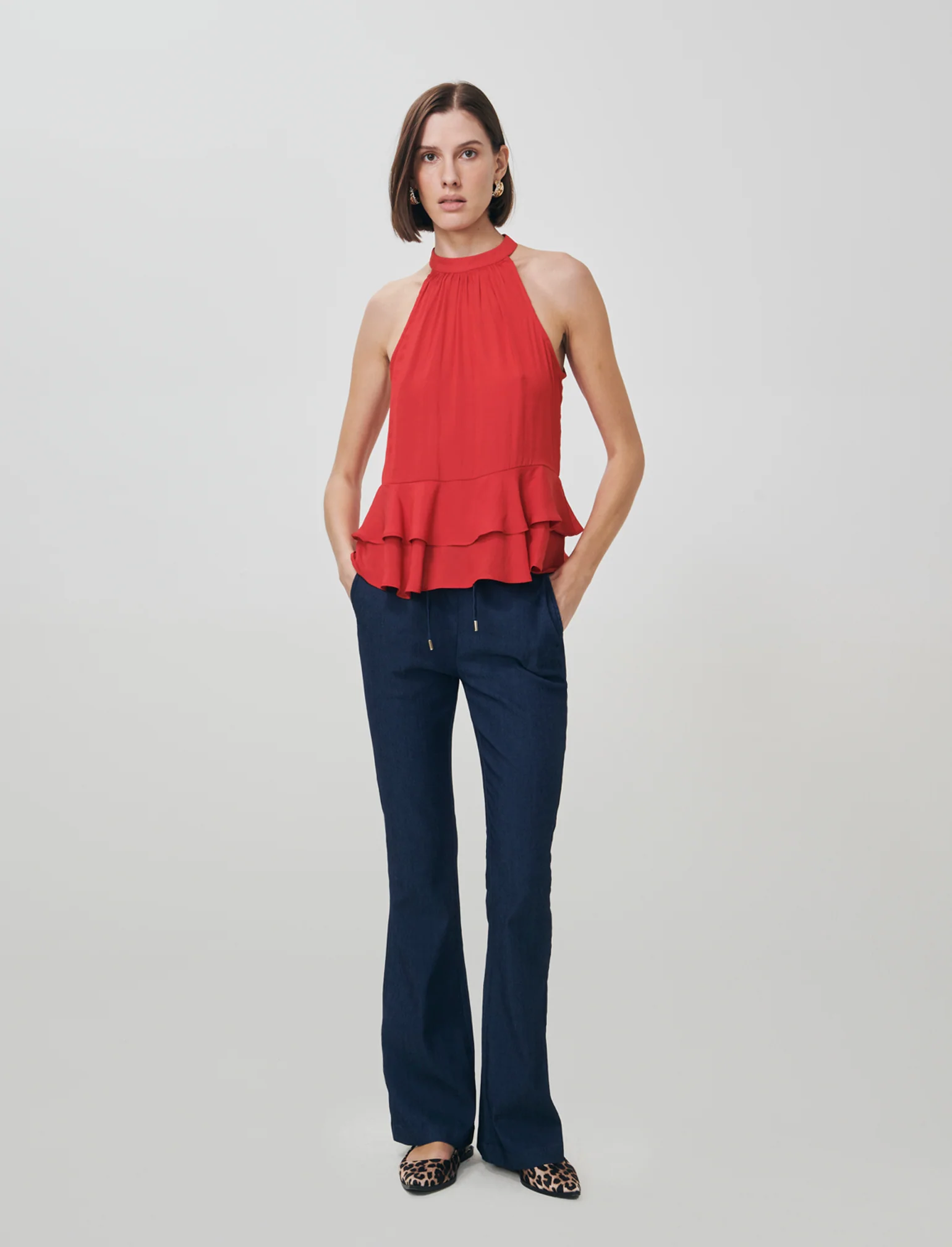 Top smanicato con doppia balza al fondo - Rosso