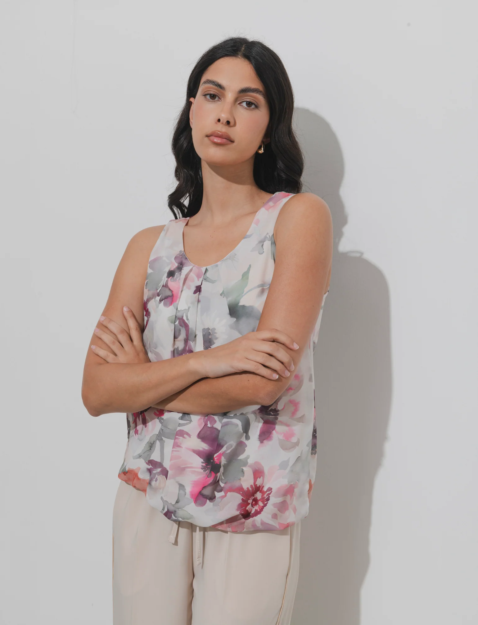 Top stampato in tessuto leggero - Beige - Image 2