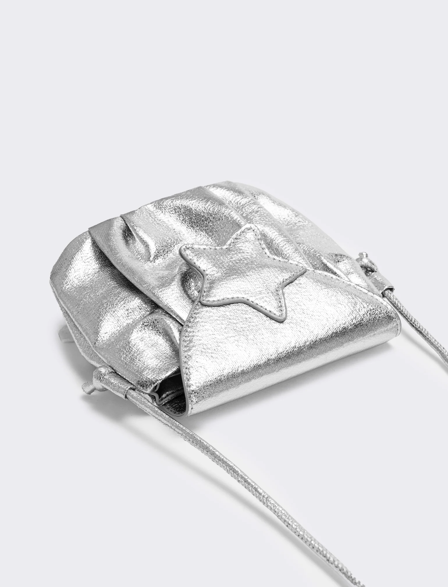 Tracolla bambina con stella laminata 15,5x13 cm - Argento - Image 2