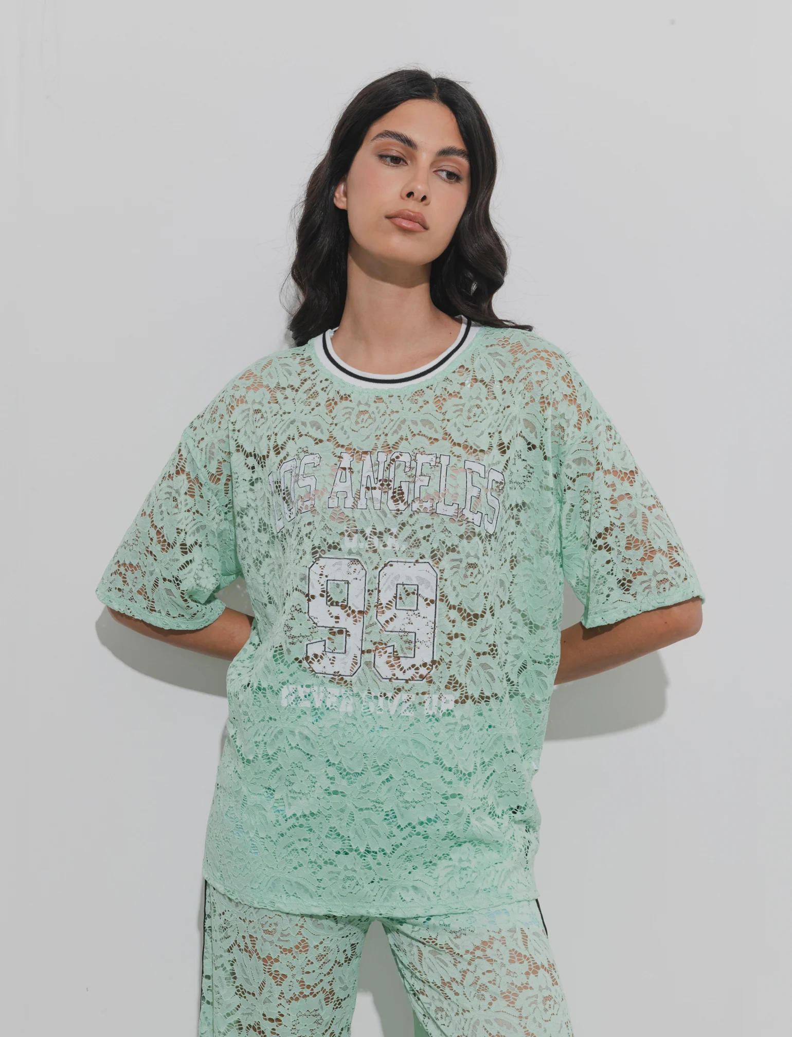 Tshirt in pizzo con stampa sul davanti - ACQUA - Image 3