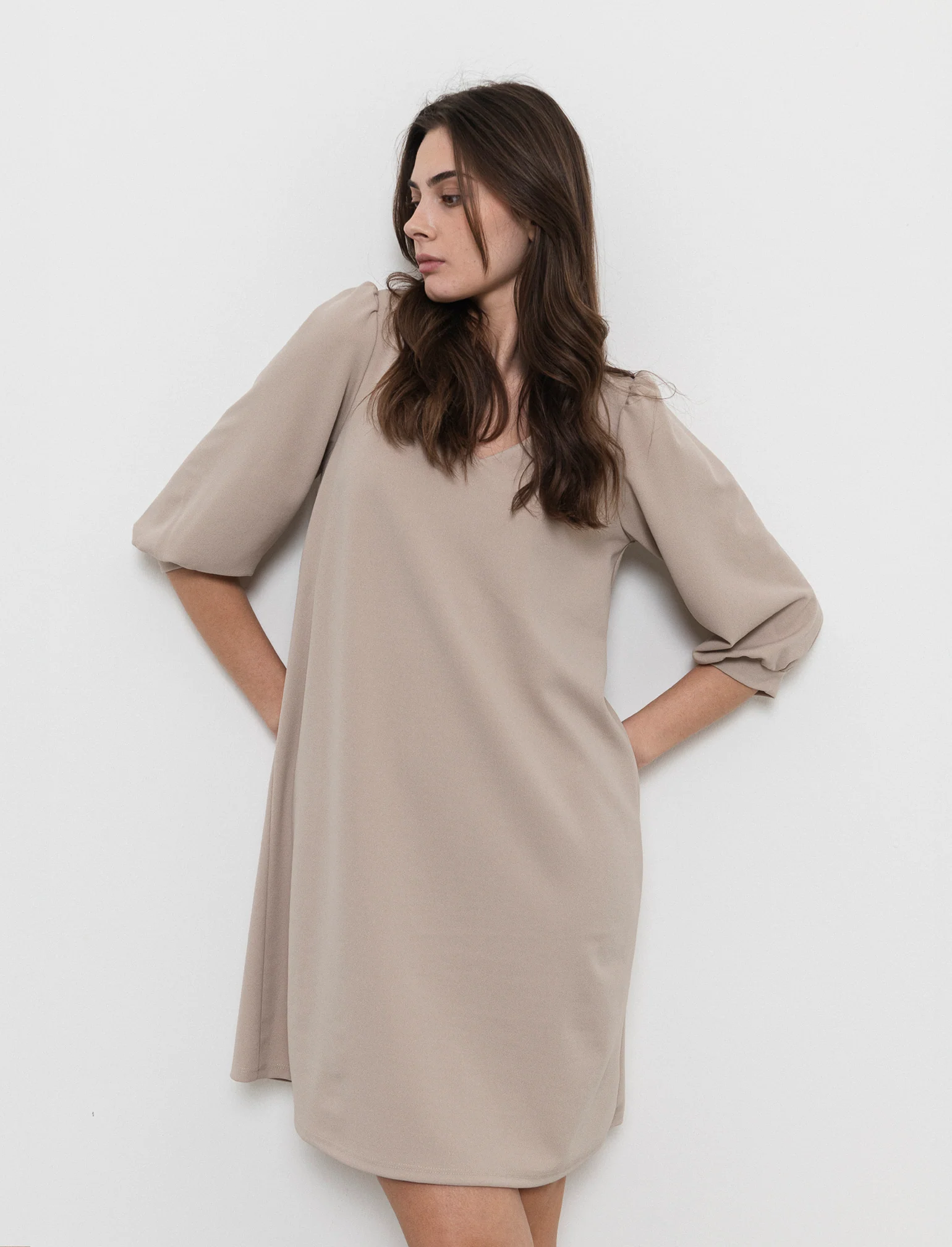Vestito con maniche a sbuffo 3/4 e scollo a V - Beige - Image 2
