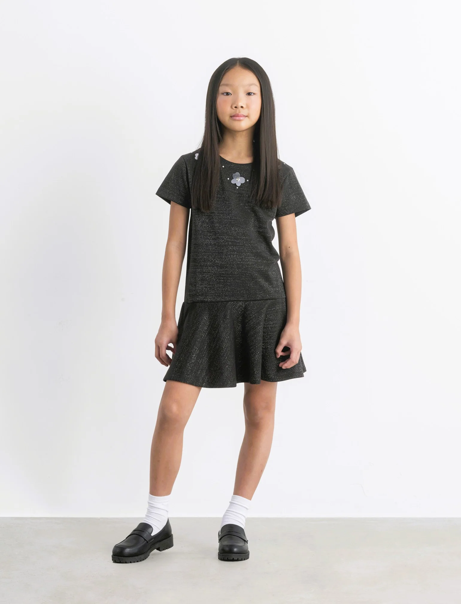 Vestito elegante da bambina in punto milano elastico con dettagli in fibra metallica. - Nero - Image 3