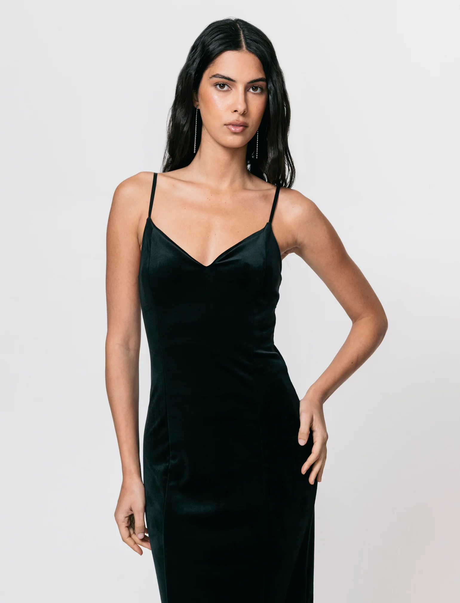 Vestito lungo con bretelline in ciniglia - Nero