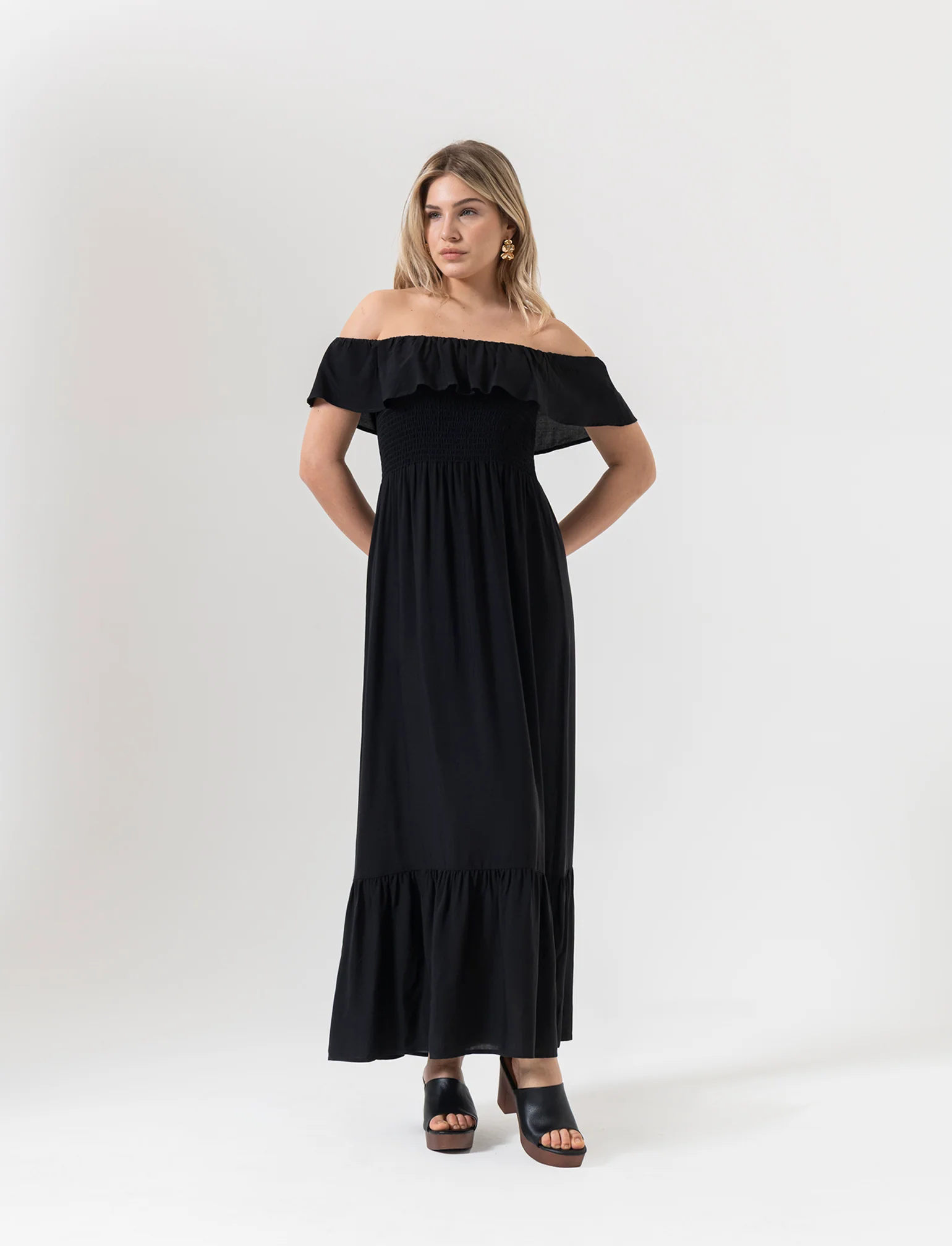 Vestito lungo off shoulder da donna - Nero