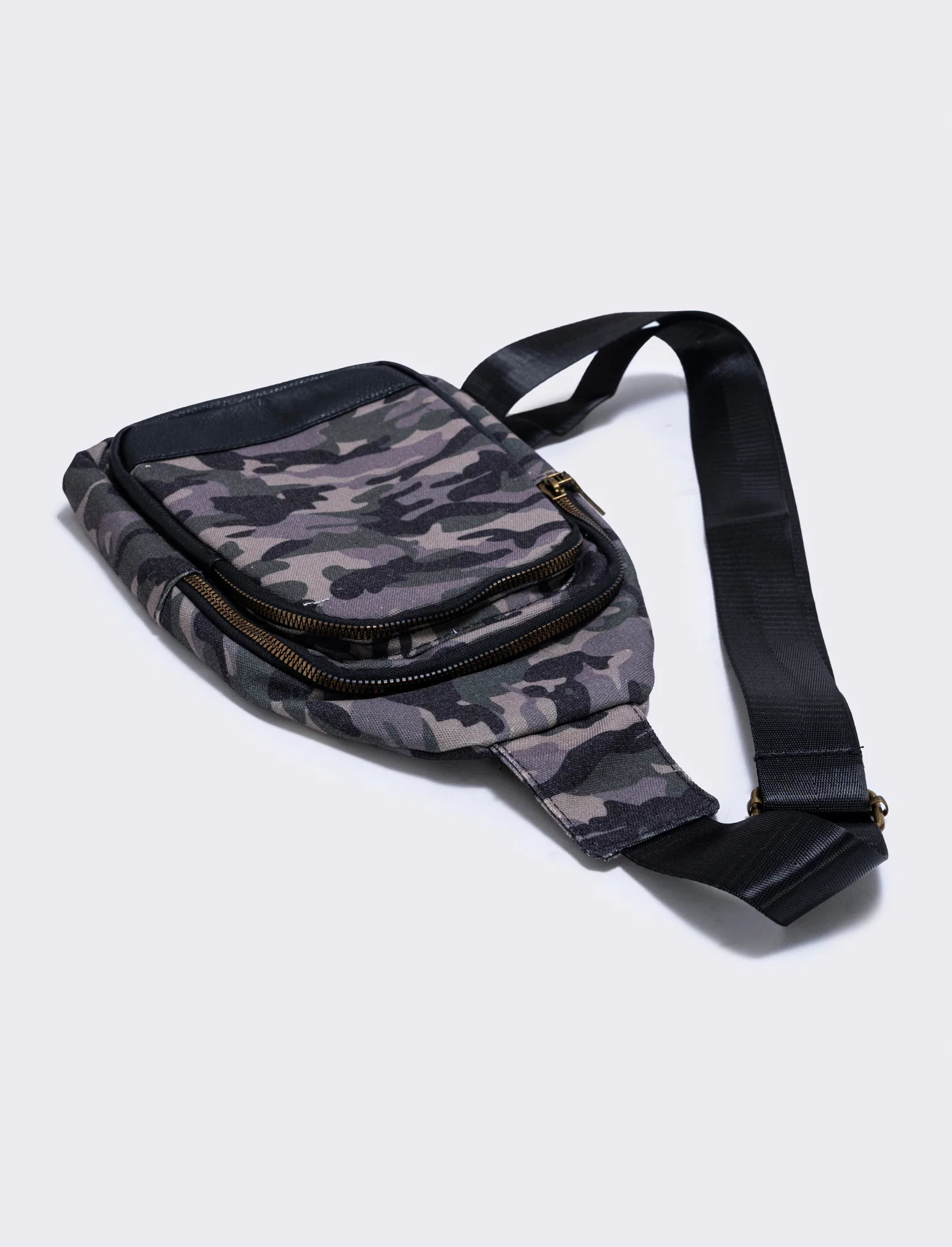 Zaino monospalla nylon per uomo - Verde mimetico - Image 2
